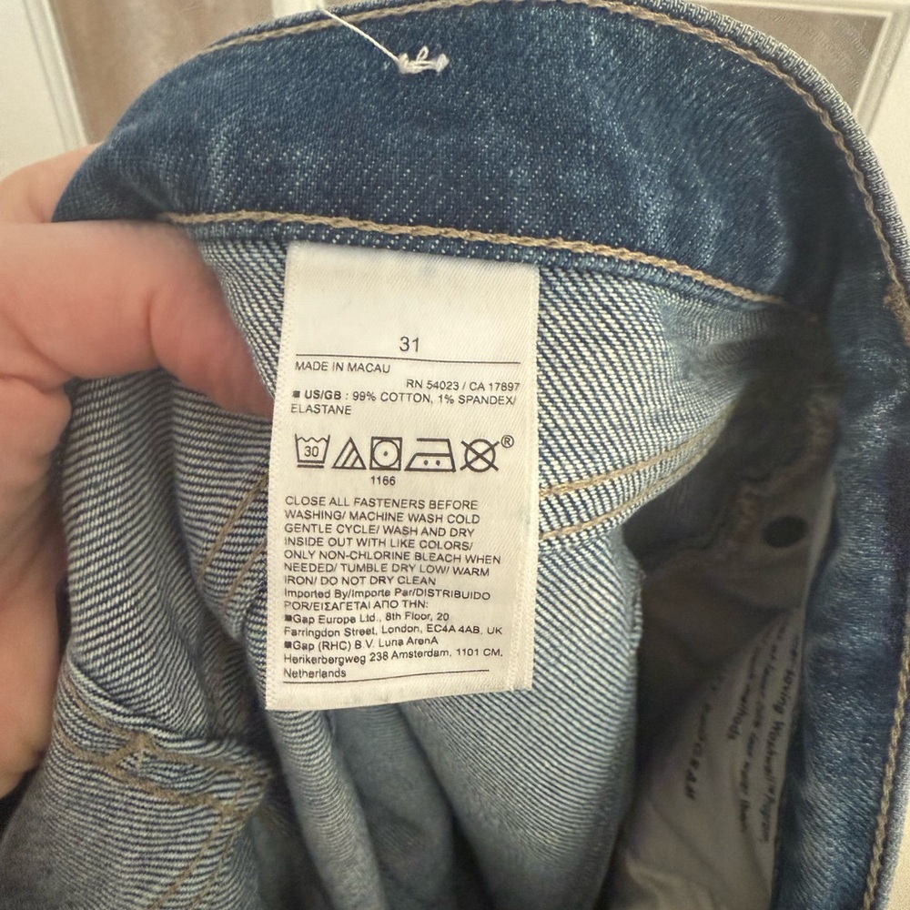 Banana Republic High Rise Straight Blue Denim Jeans - Picture 9 of 9